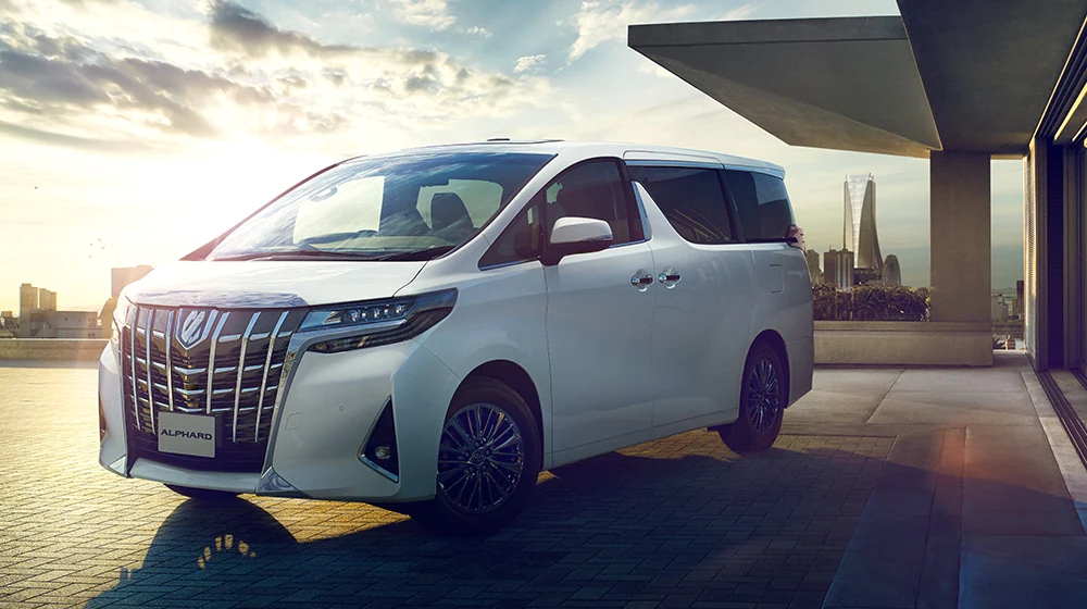 アルファード HYBRID X 8人乗り 2