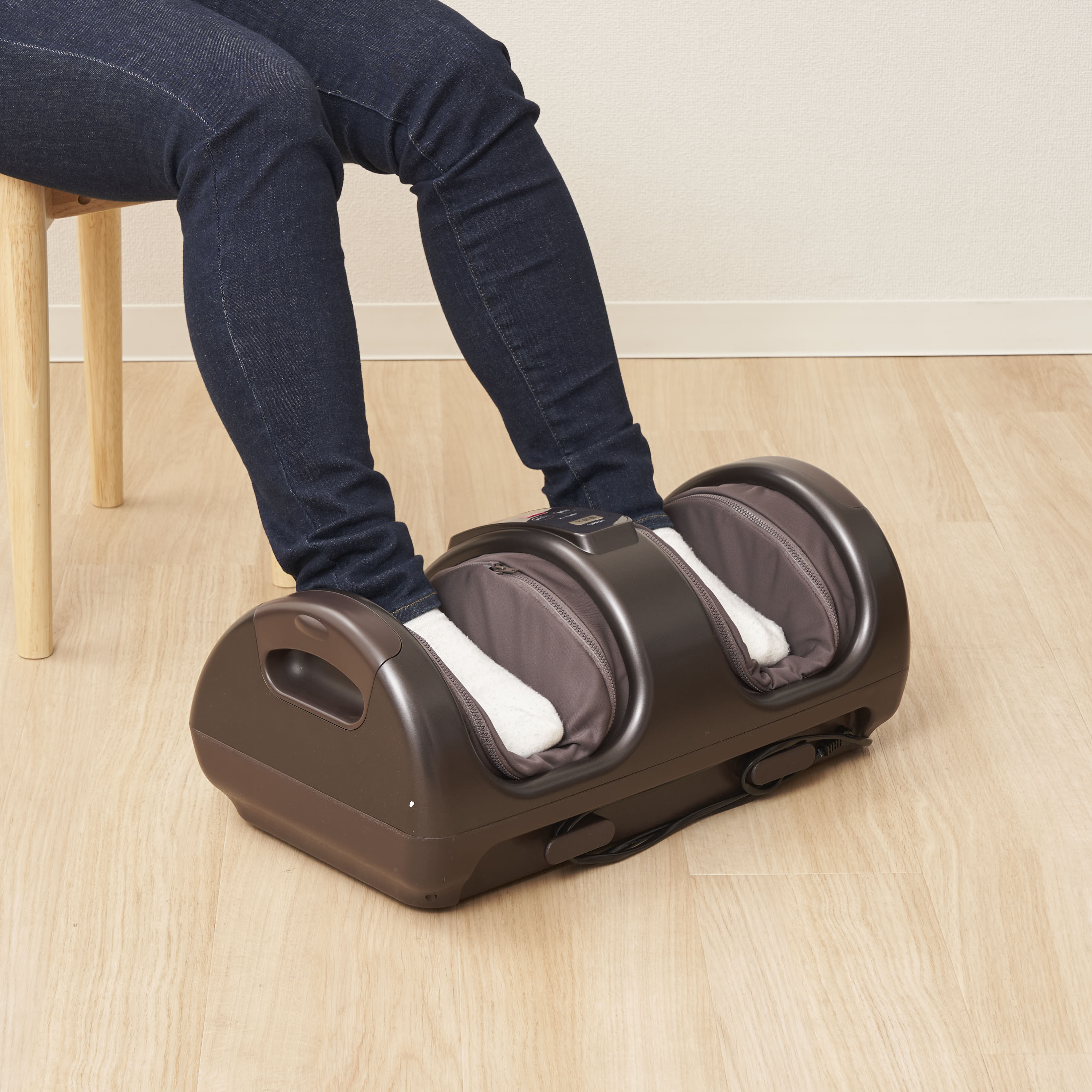 テスコム フットマッサージャー TF1200をレビュー！クチコミ・評判をも