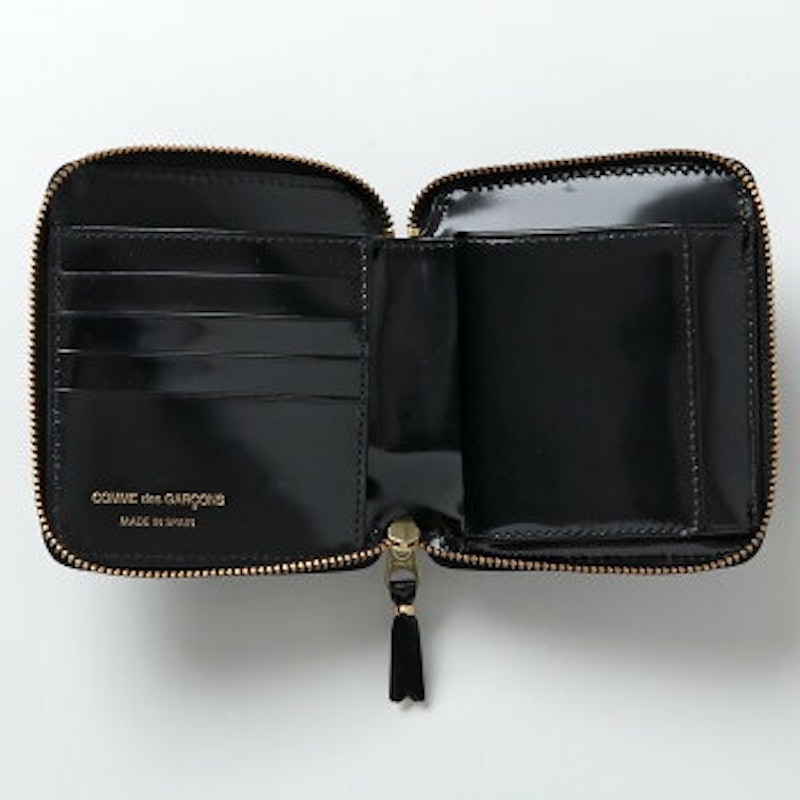 POLKA DOTS EMBOSSED WALLET 2