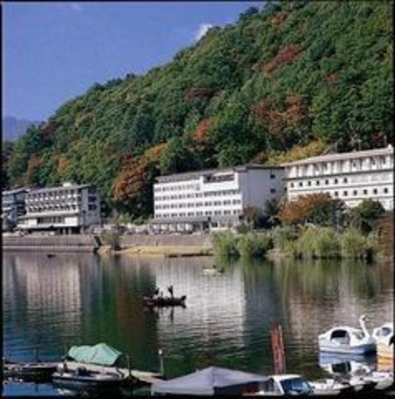 富ノ湖ホテル 1