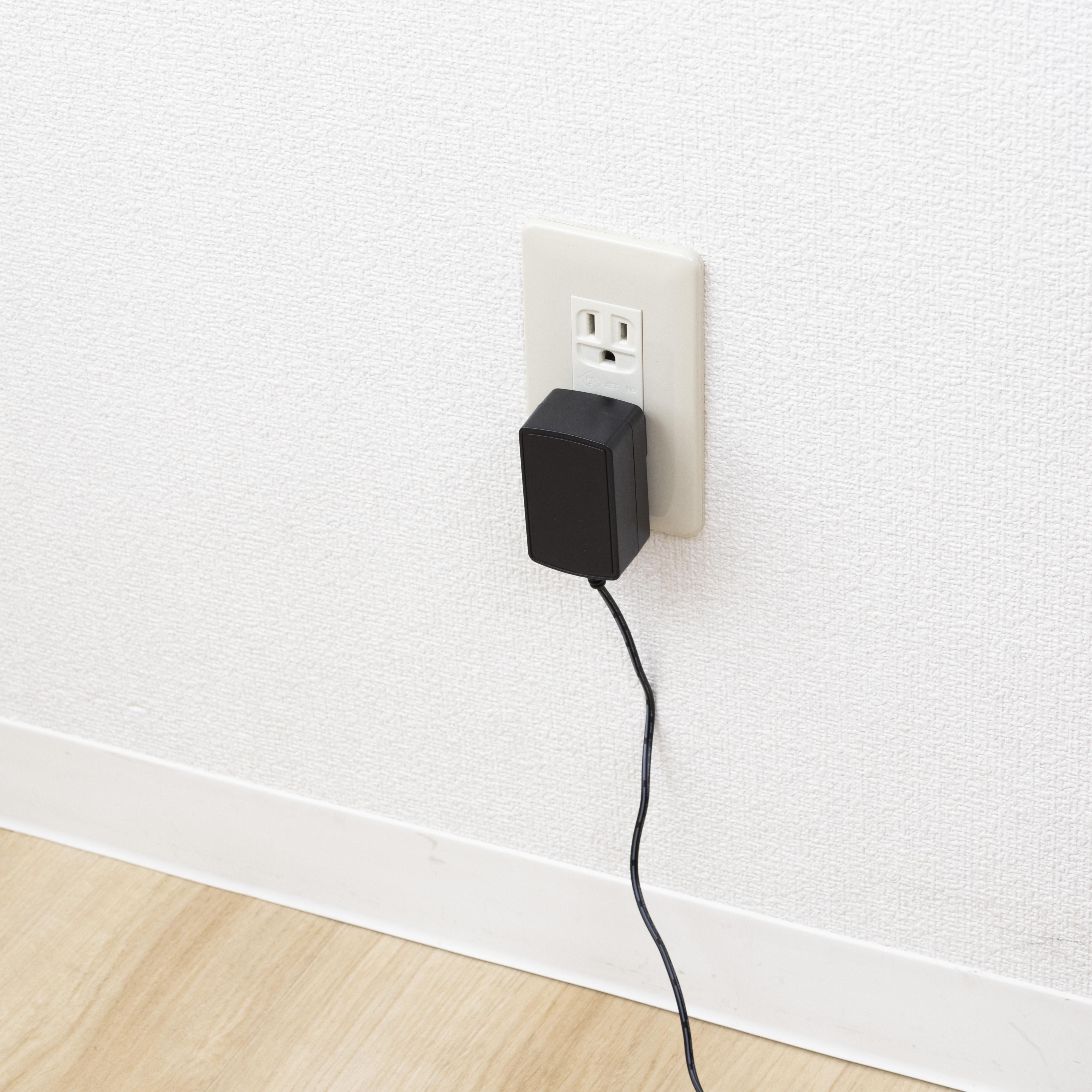 充電式サイクロンスティッククリーナー モップスタンド付き 14