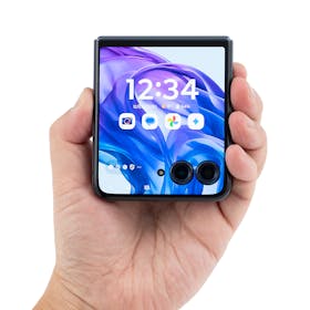 motorola razr 50 Ultraを徹底レビュー!実際に使ってわかったよい点・気になった点は? 1
