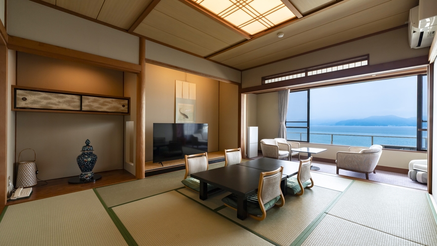 若狭美浜温泉　悠久乃碧　ホテル湾彩 1