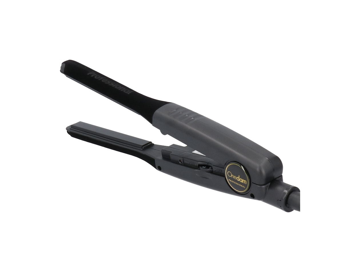 ワンダム スリムイオンアイロン 11mm AHI−1100をレビュー ワンダム スリムイオンアイロン 11mm AHI−1100をレビュー