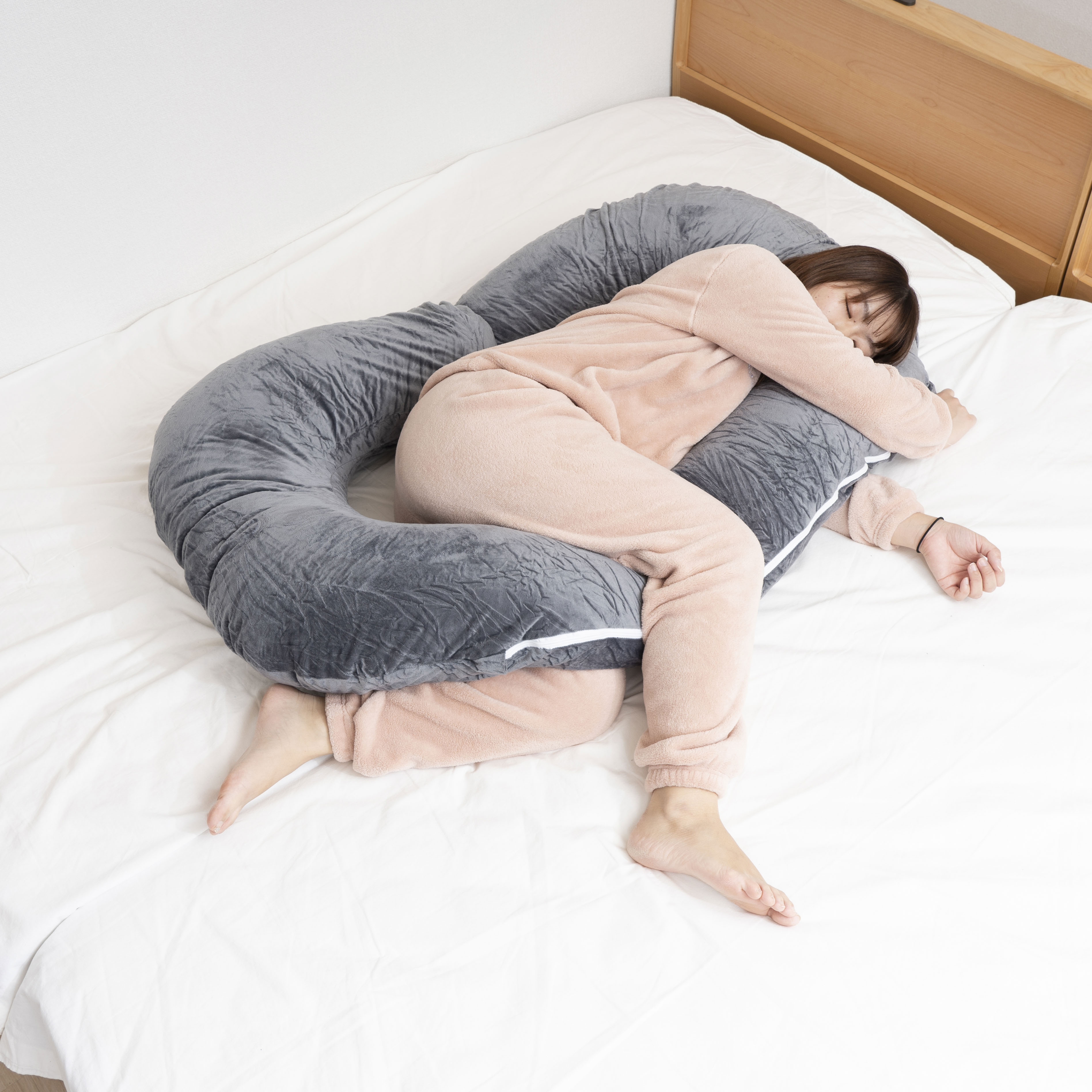 徹底比較 妊婦さんにおすすめの抱き枕人気ランキング14選 シムスの体位の補助や腰の負担軽減にも Mybest