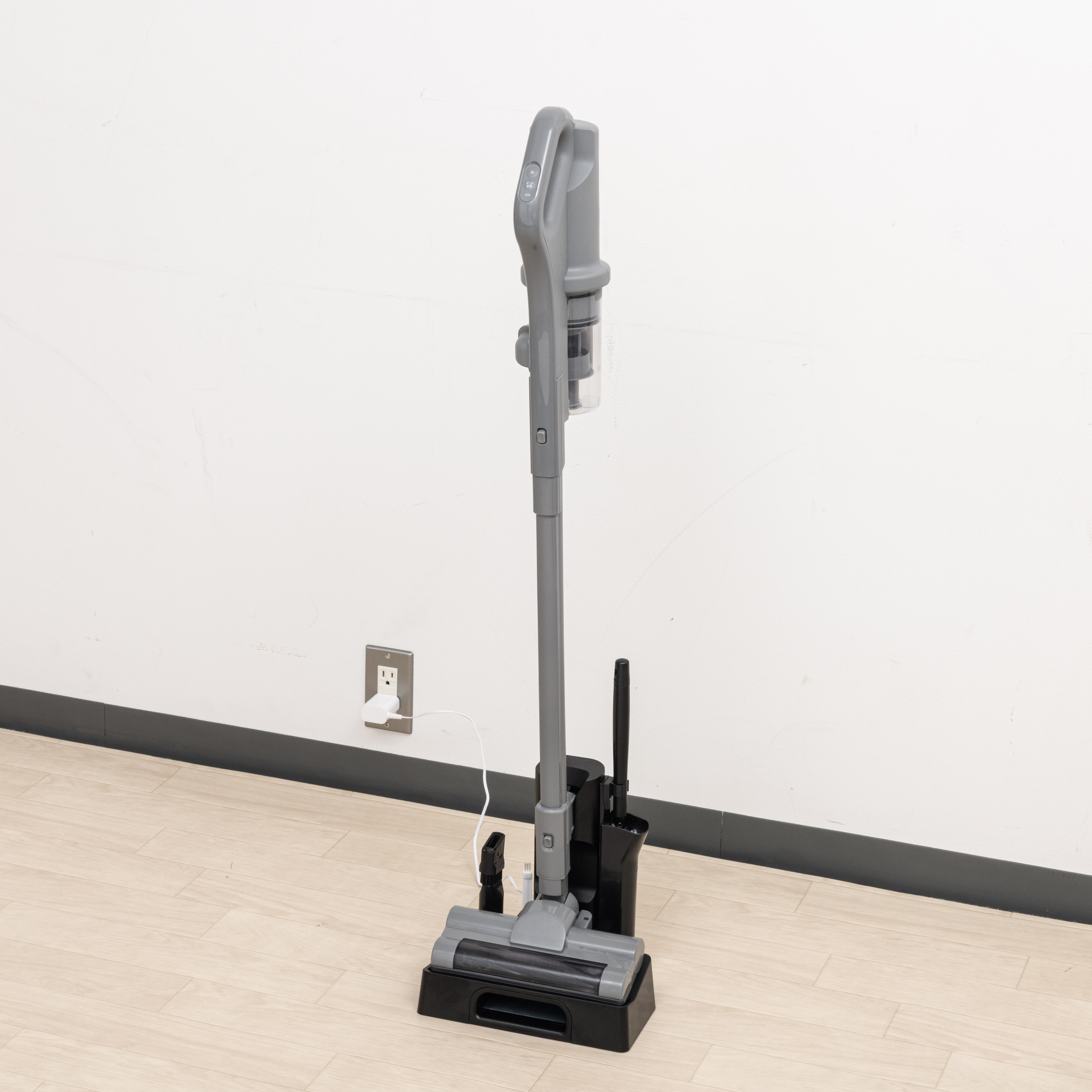 充電式サイクロンスティッククリーナー 7