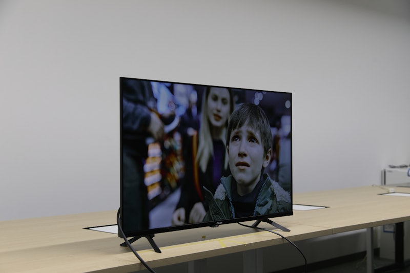 チューナーレステレビ 12