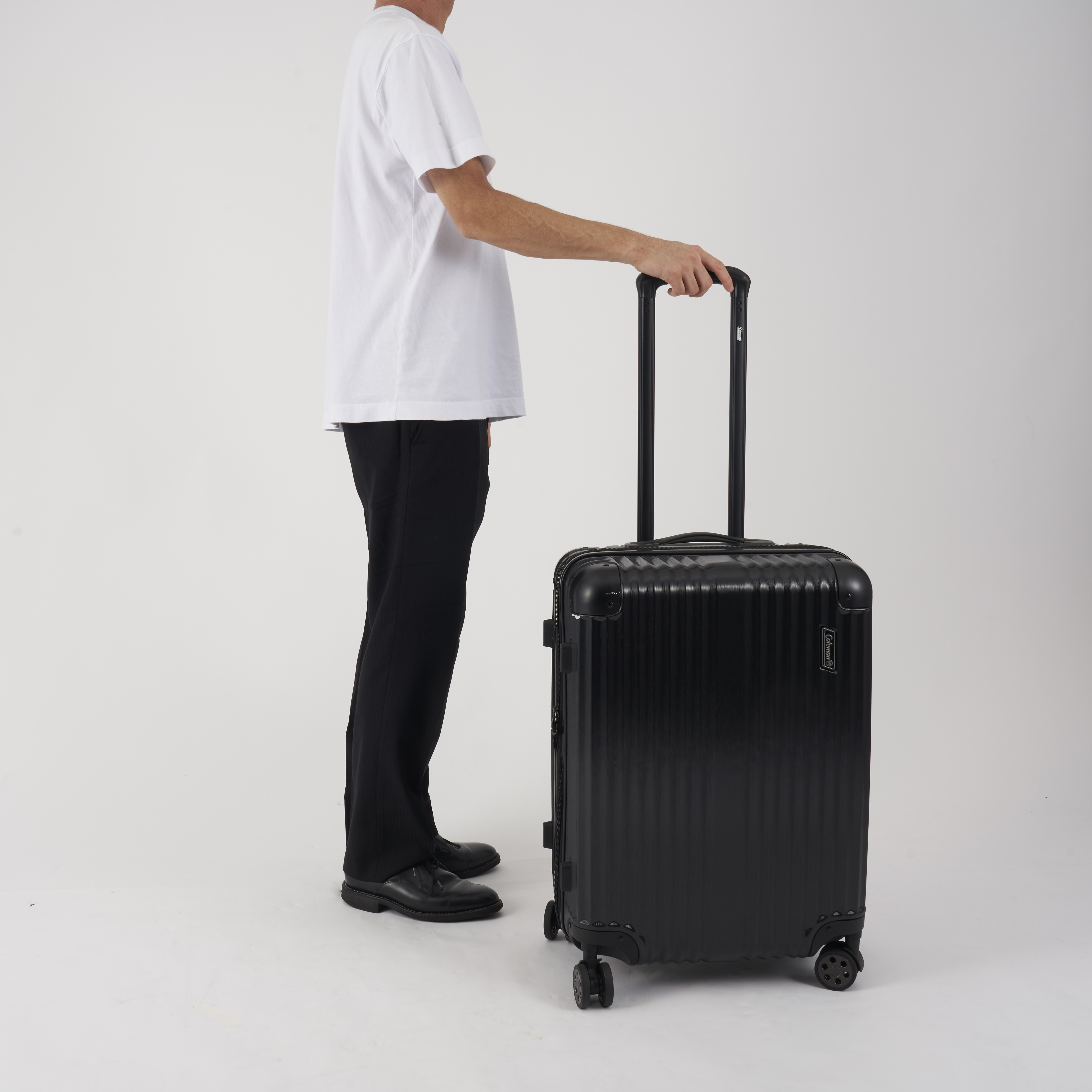 イノベーター スーツケース 国旗デザイン TSAロック 軽量 機内持込み