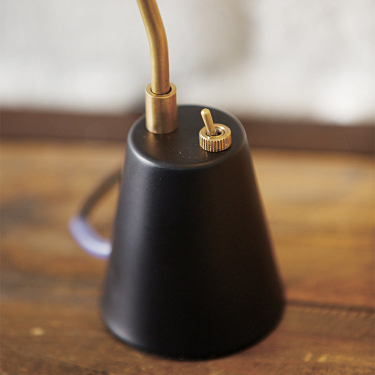 Gossip-LED desk light 3