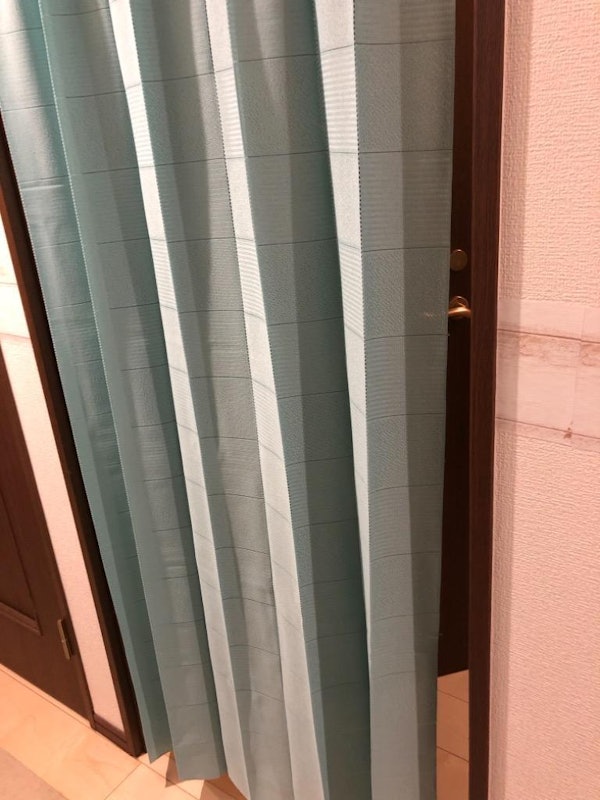 間仕切りカーテン 1