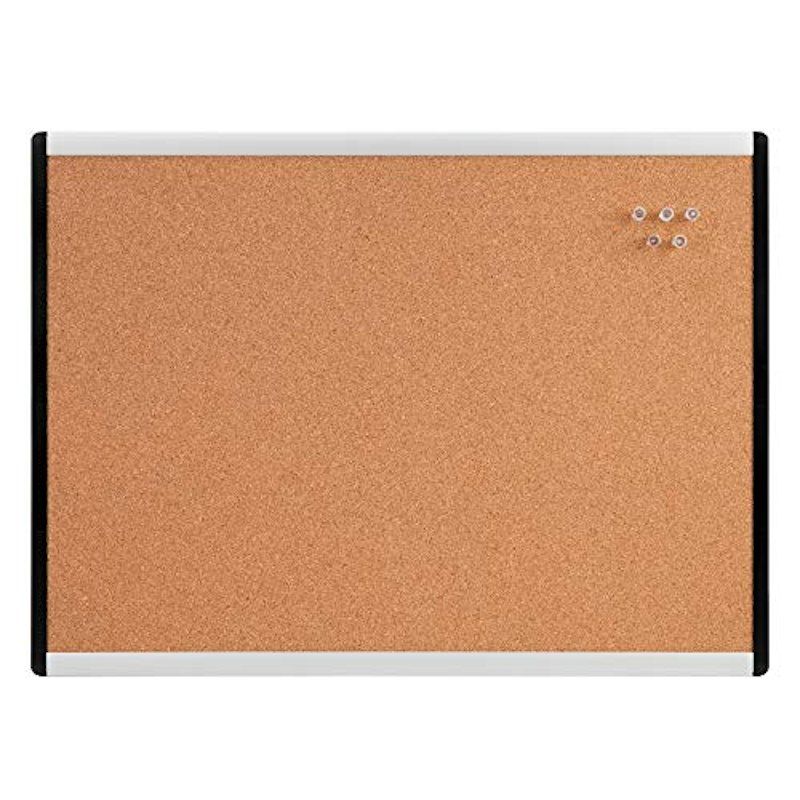 Amazonベーシック コルクボード 1