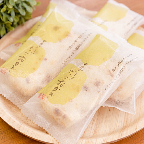 マカダミアナッツおかき 1