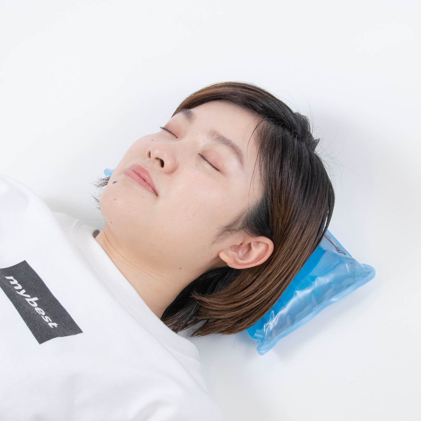 ライオンケミカル やわらか～いクールアイスまくらをレビュー