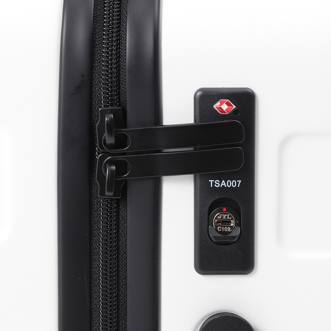 無印良品　キャリーバーの高さを自由に調節できるストッパー付きハードキャリー　美品 良品計画 無印良品 バーを自由に調節できる ハードキャリーケース