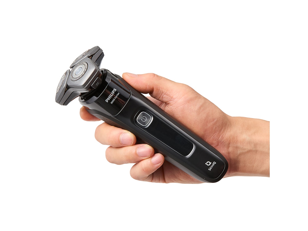 Philips ウェット&ドライ電動シェーバー S9696/50を検証 Philips ウェット&ドライ電動シェーバー S9696/50を検証