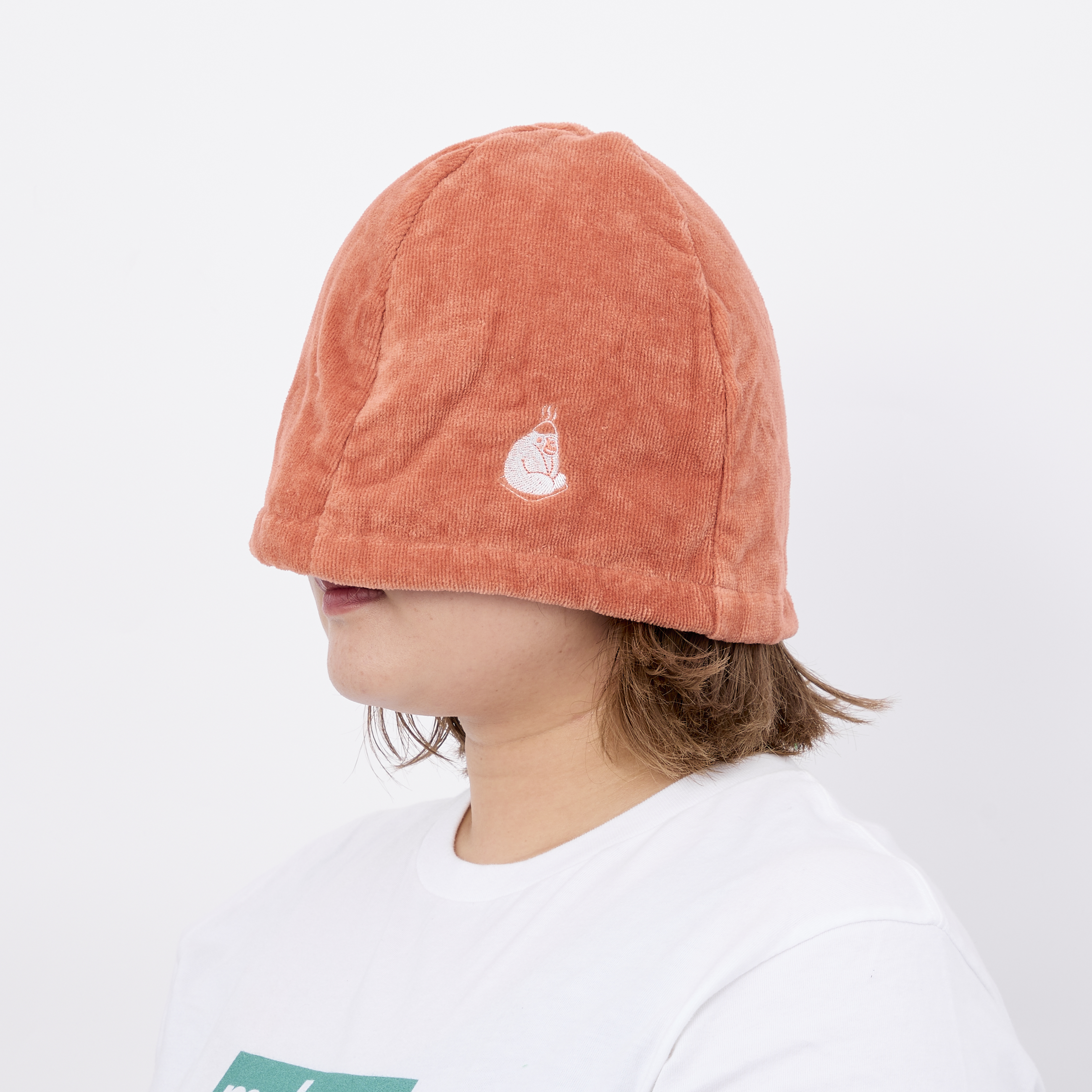 ととのん　サウナハット サウナアニメととのん」のサウナハットの販売を24日13時から開始します