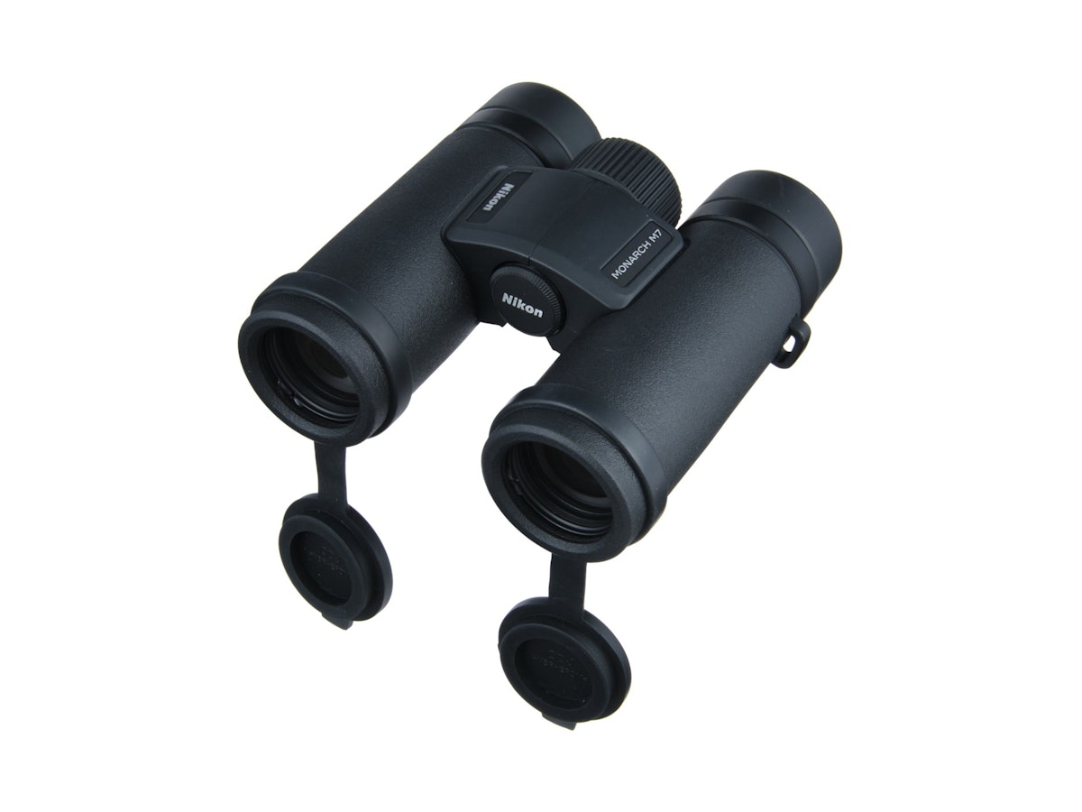 ニコン MONARCH M7 8x30をレビュー!クチコミ・評判をもとに徹底 ニコン MONARCH M7 8x30をレビュー!クチコミ・評判をもとに徹底