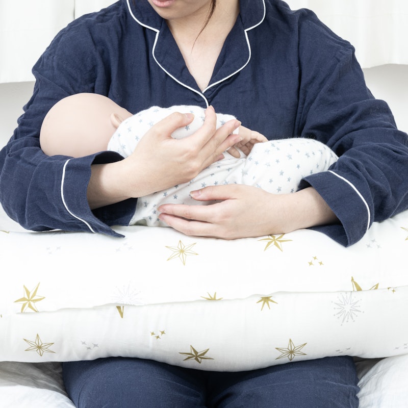 授乳クッションになる妊婦さんの抱き枕・ロング 4