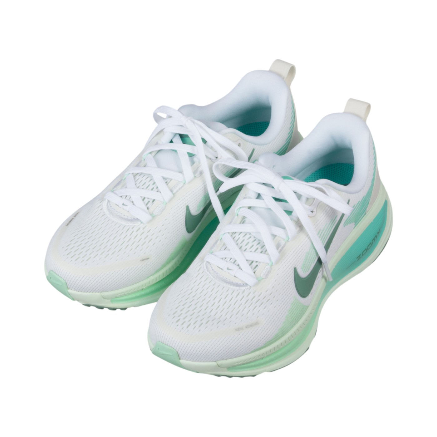 ナイキジャパン NIKE ボメロ 18の口コミ・評判を元に検証してメリット