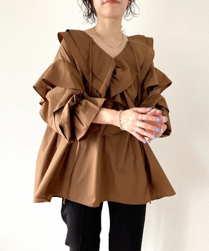 big collar frill blouse 4