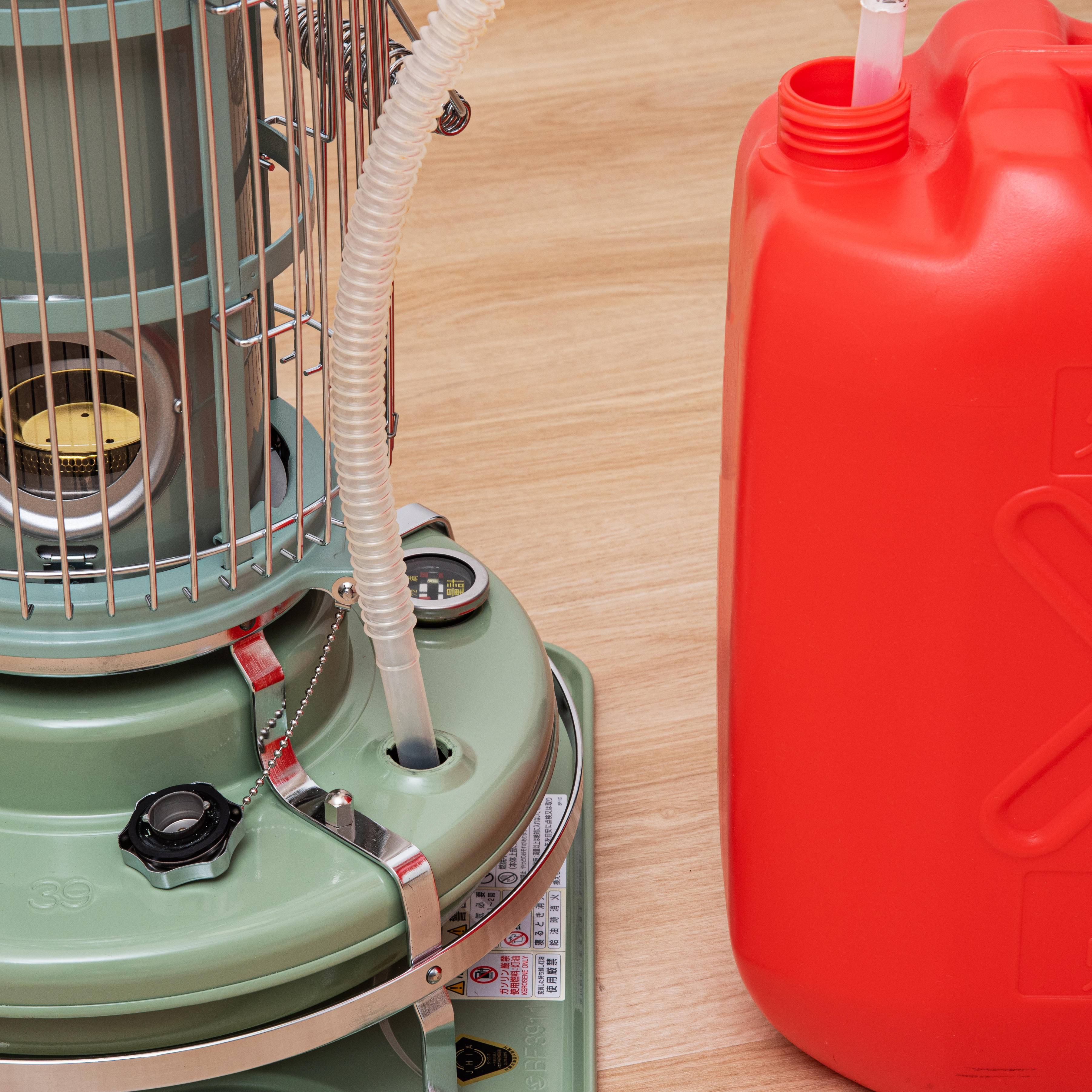 日本エー・アイ・シー Aladdin ブルーフレームヒーター BF3911を検証