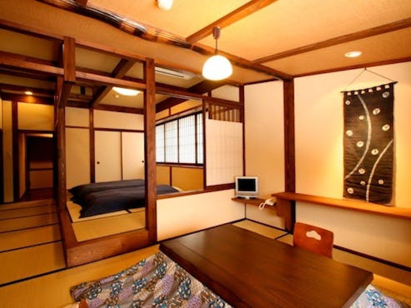 山里のいおり 草円 5
