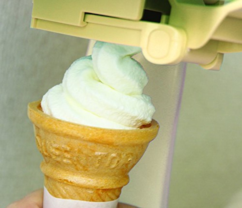 ソフトクリームメーカー Blanche 2