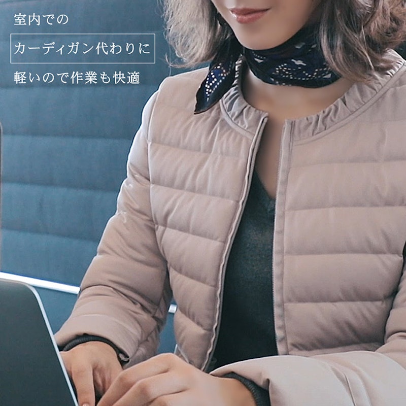 プレミアムストレッチライトダウンミドルフードタイプ 3