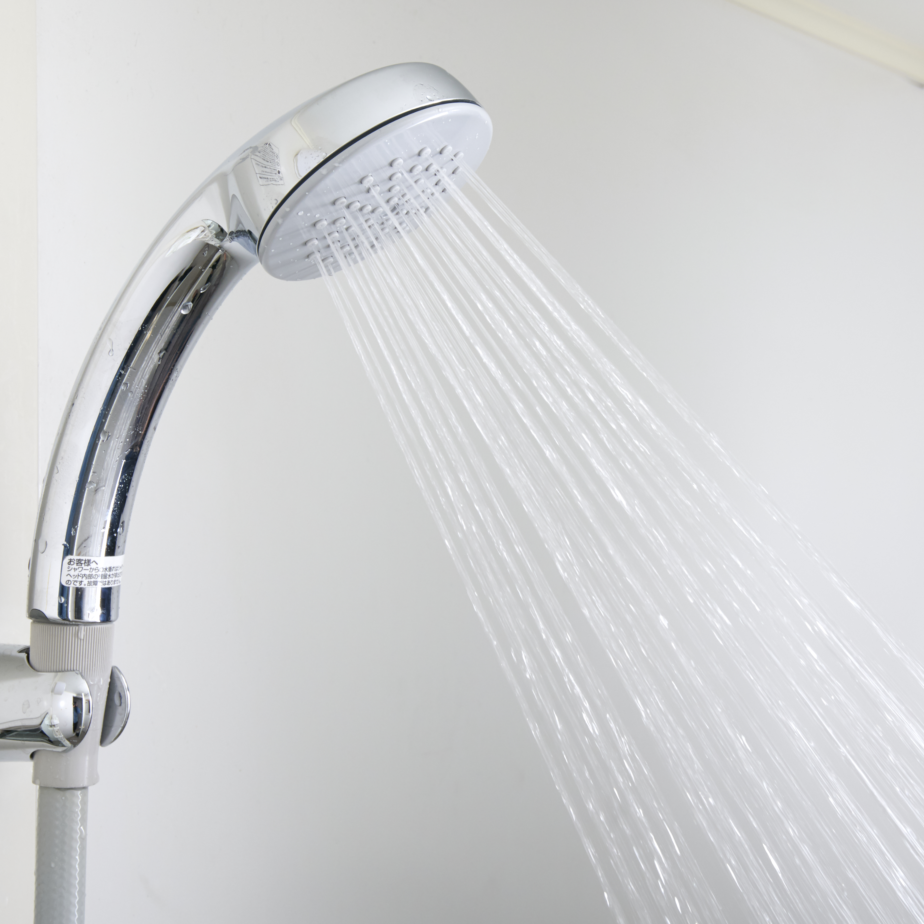 LIXIL エコフルシャワーヘッド　BF-SC6型 b5c500be2d6f46e52cbc53488c72ad