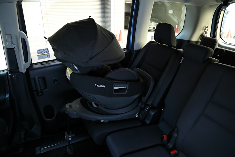 THE S ISOFIX エッグショック 13
