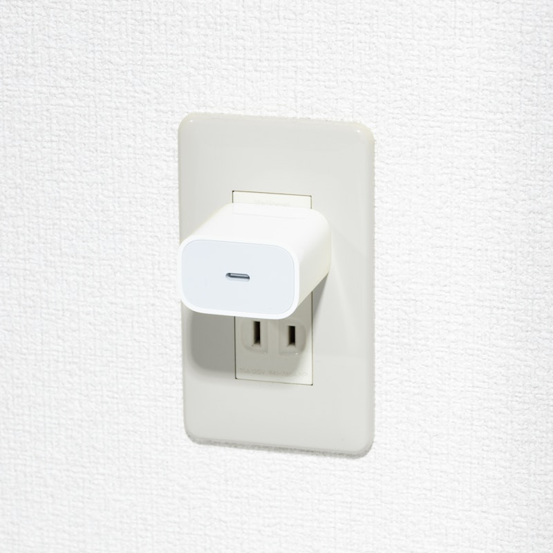 20W USB-C電源アダプタ 5