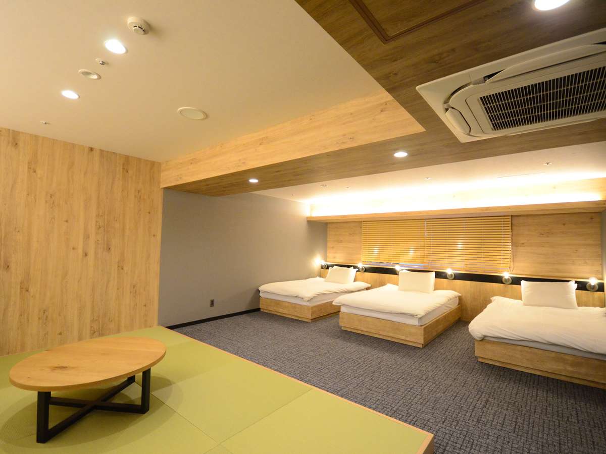 FIRSTCABIN 御堂筋難波 2