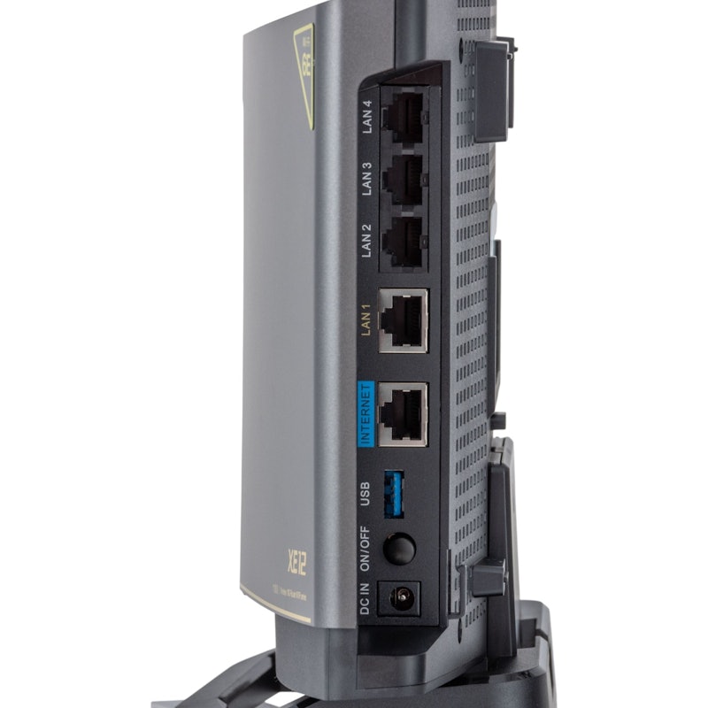 Wi-Fi 6E(11ax)対応トライバンドWi-Fiルーター 3