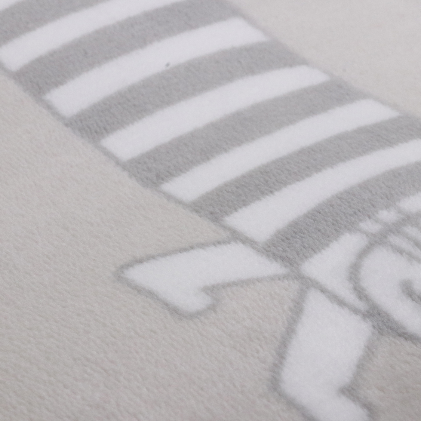 小泉成器 KOIZUMI リサラーソン 電気敷き毛布 KDS-L119を検証レビュー