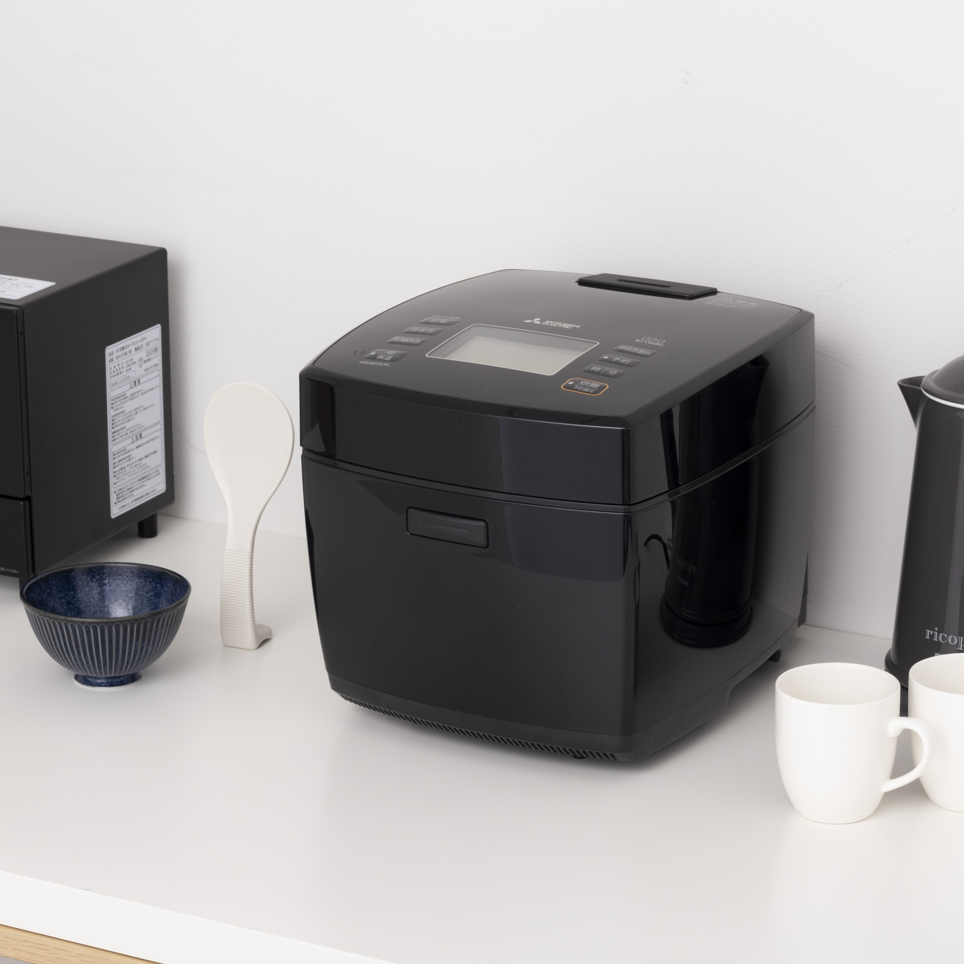 三菱　IHジャー炊飯器 炭炊釜　NJ-VVC18-W 10合 1升 圧力IH 三菱電機 三菱IHジャー炊飯器 炭炊釜1升 NJ-VV18F — nmo