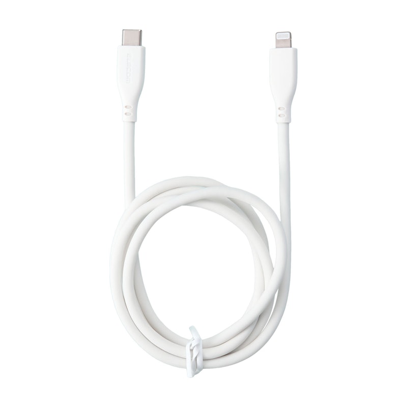 なめらかUSB-C to Lightningケーブル 1