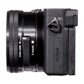 ソニー α6400 ダブルズームレンズキット ILCE-6400Yをレビュー ソニー α6400 ダブルズームレンズキット ILCE-6400Yをレビュー