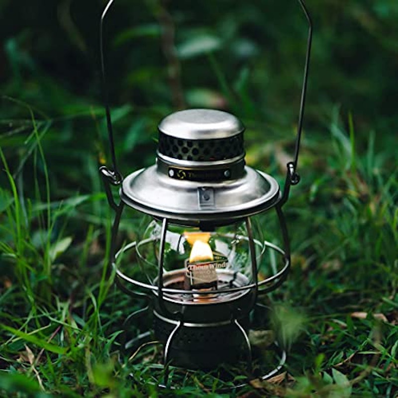 Railroad kerosene lamp 2