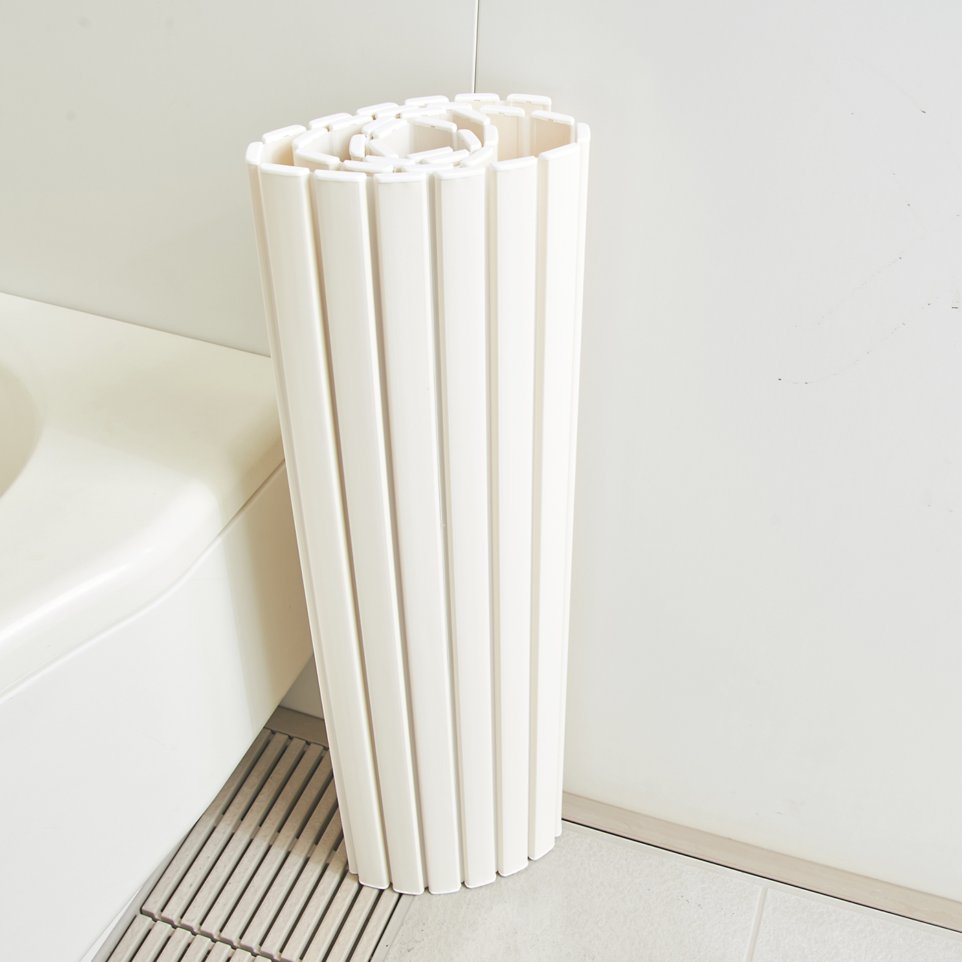 〔8個セット〕 風呂ふた 風呂フタ 幅70×長さ120cm M アイボリー 軽量 シャッター式 防カビ加工 バスリッド フロフタ 浴室 風呂フタ 70×120」の人気商品一覧 | 安い商品を通販サイトから探す