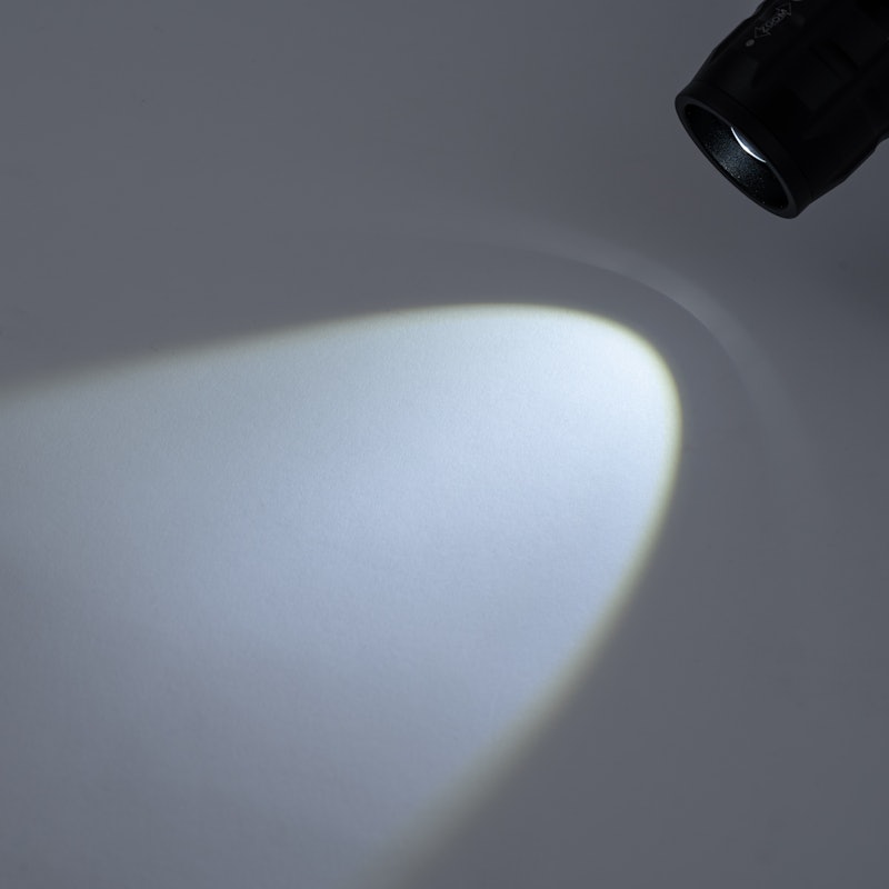 LED懐中電灯 6