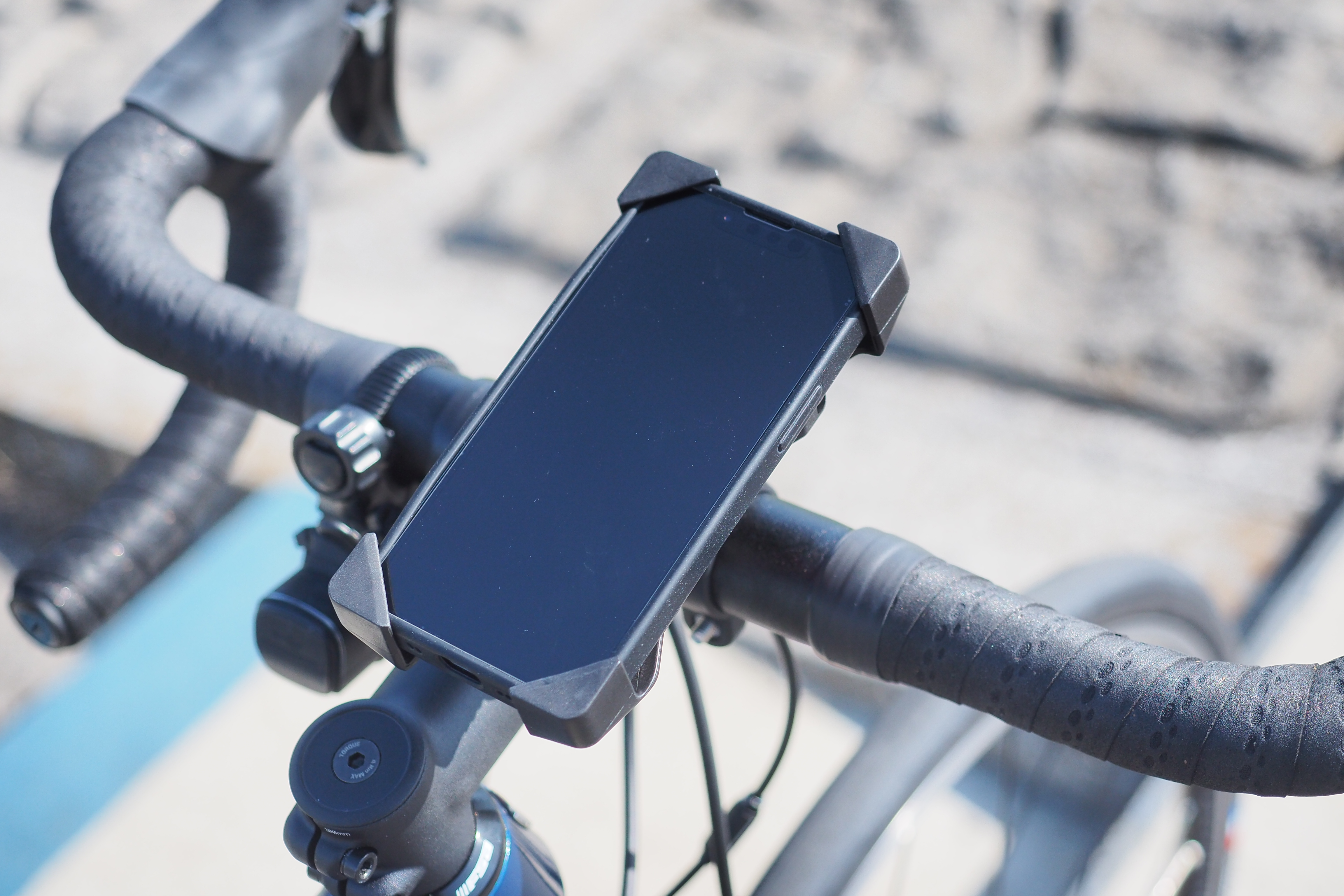 Tiakia 自転車 スマホホルダー クイック取付 金属 携帯 Tiakia 自転車