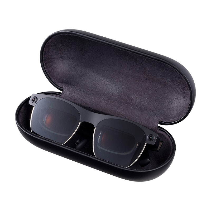 XREAL Air 2 Ultra 11