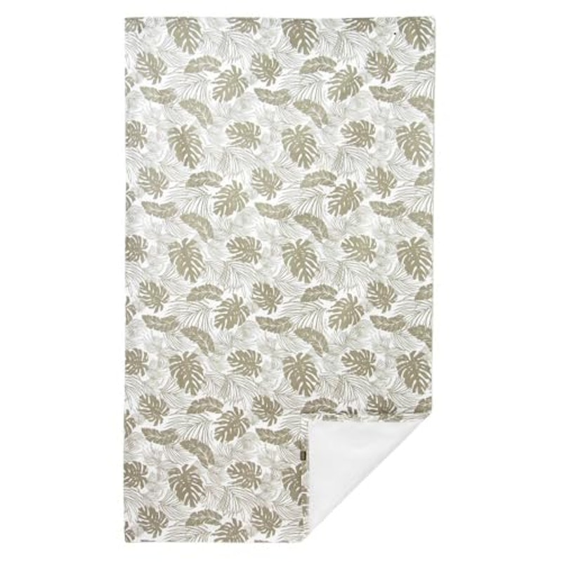 SAND-FREE TOWEL 2