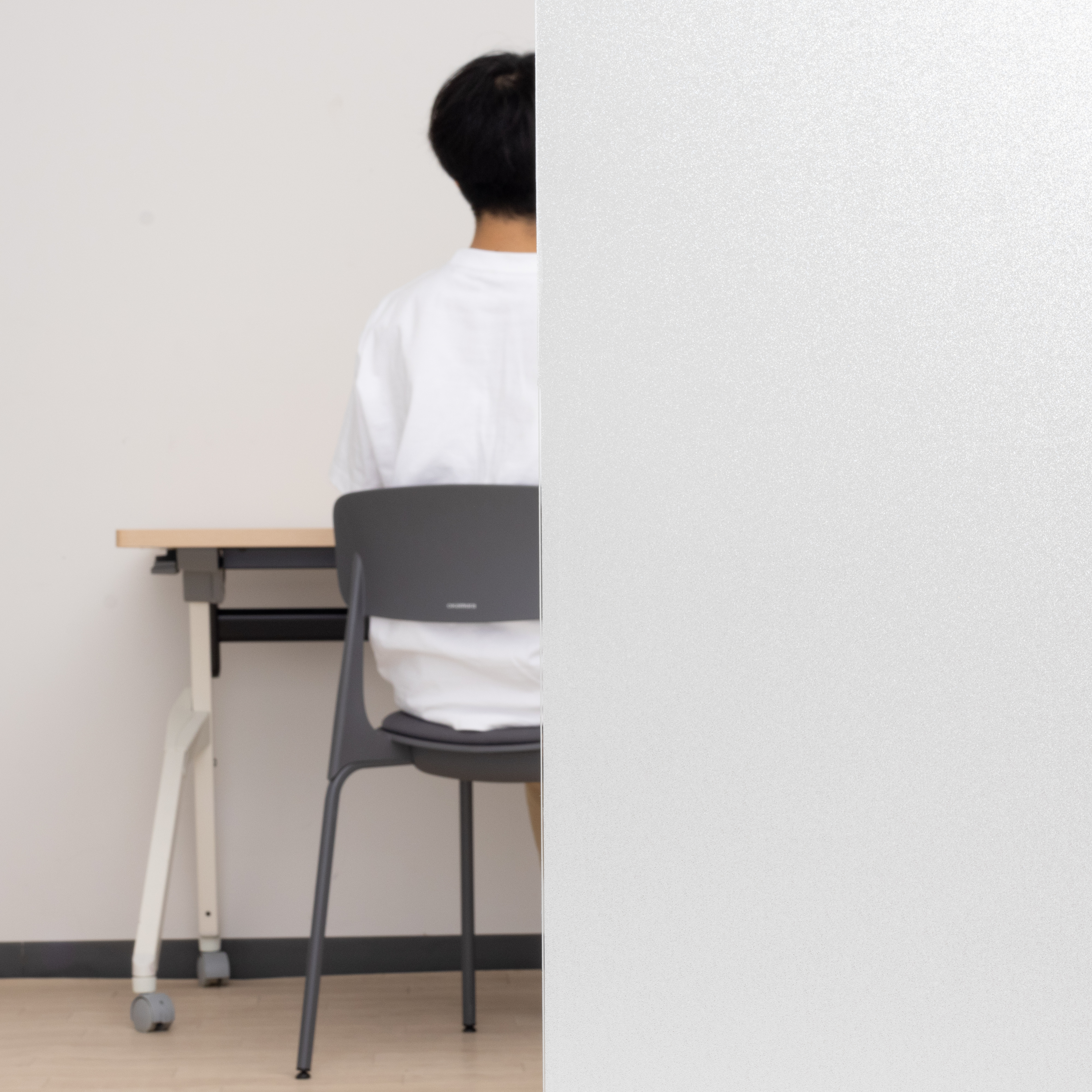 Global Bridge Trading プリズムガラスシートを検証レビュー！窓ガラスフィルムの選び方も紹介 | マイベスト