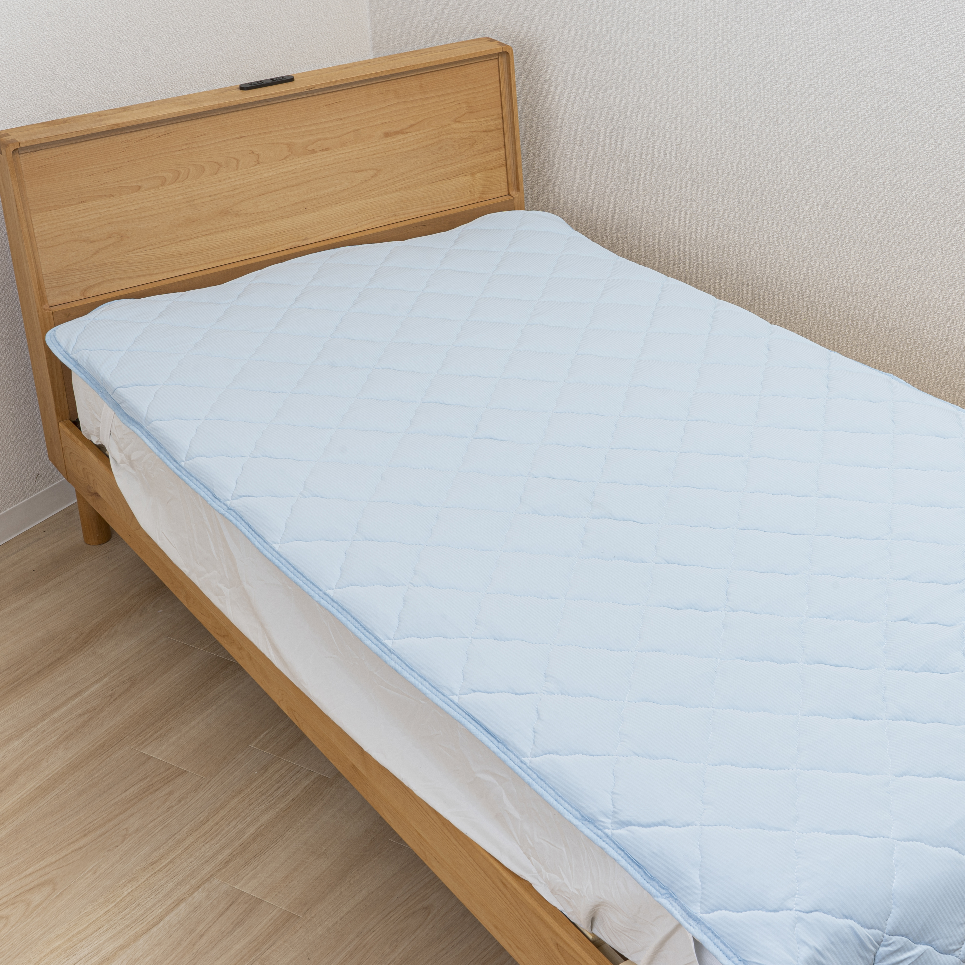 ひんやりもちもち敷きパッド シングル Nクール モチモチ Mybest