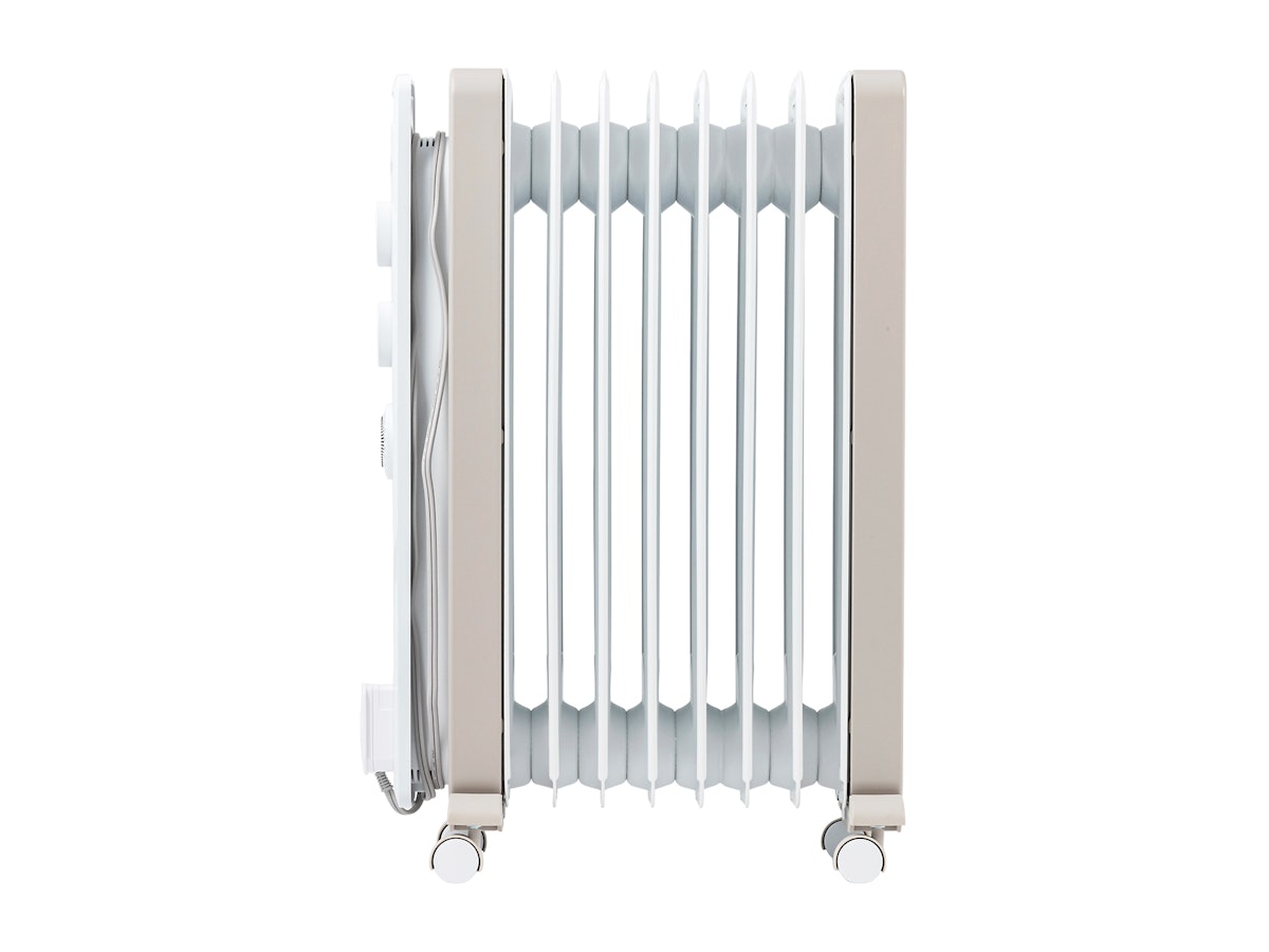 デロンギ ヴェルティカルド オイルヒーター RHJ21F0812を デロンギ ヴェルティカルド オイルヒーター RHJ21F0812を