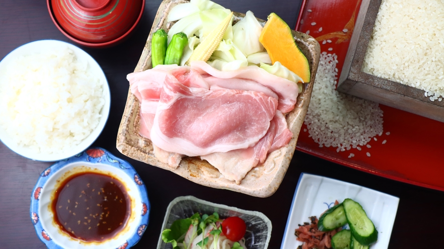 源泉かけ流しのおやど 菊半旅館 6