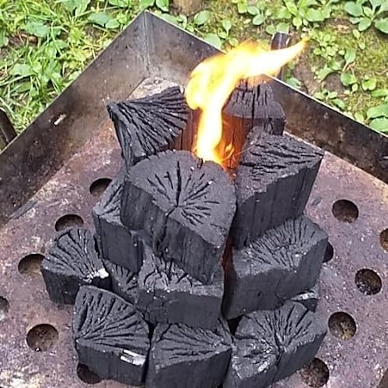 黒炭 3