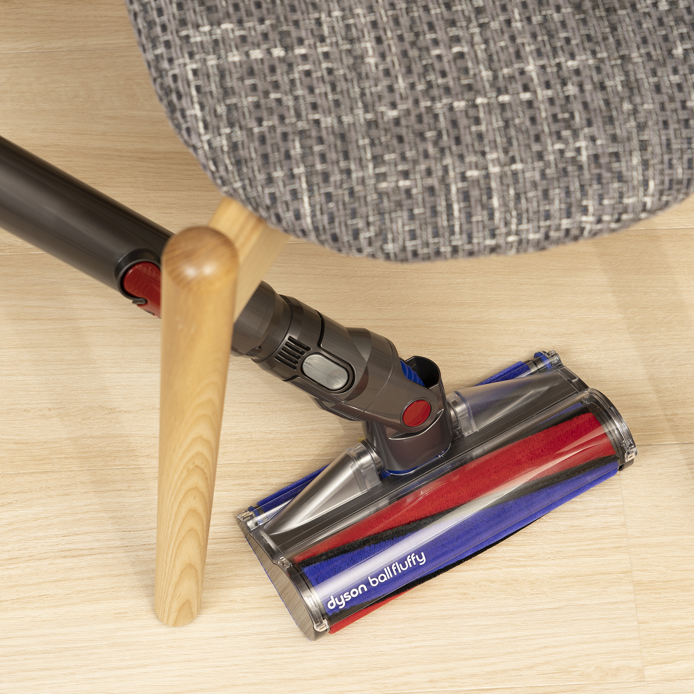 Dyson Ball Fluffy Cy24ffを全16商品と比較 口コミや評判を実際に使ってレビューしました Mybest