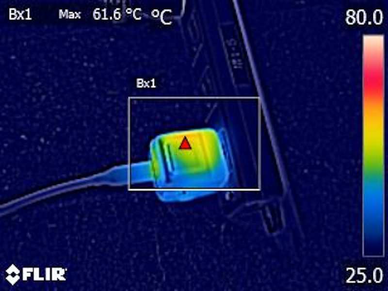 急速充電器 30W 8